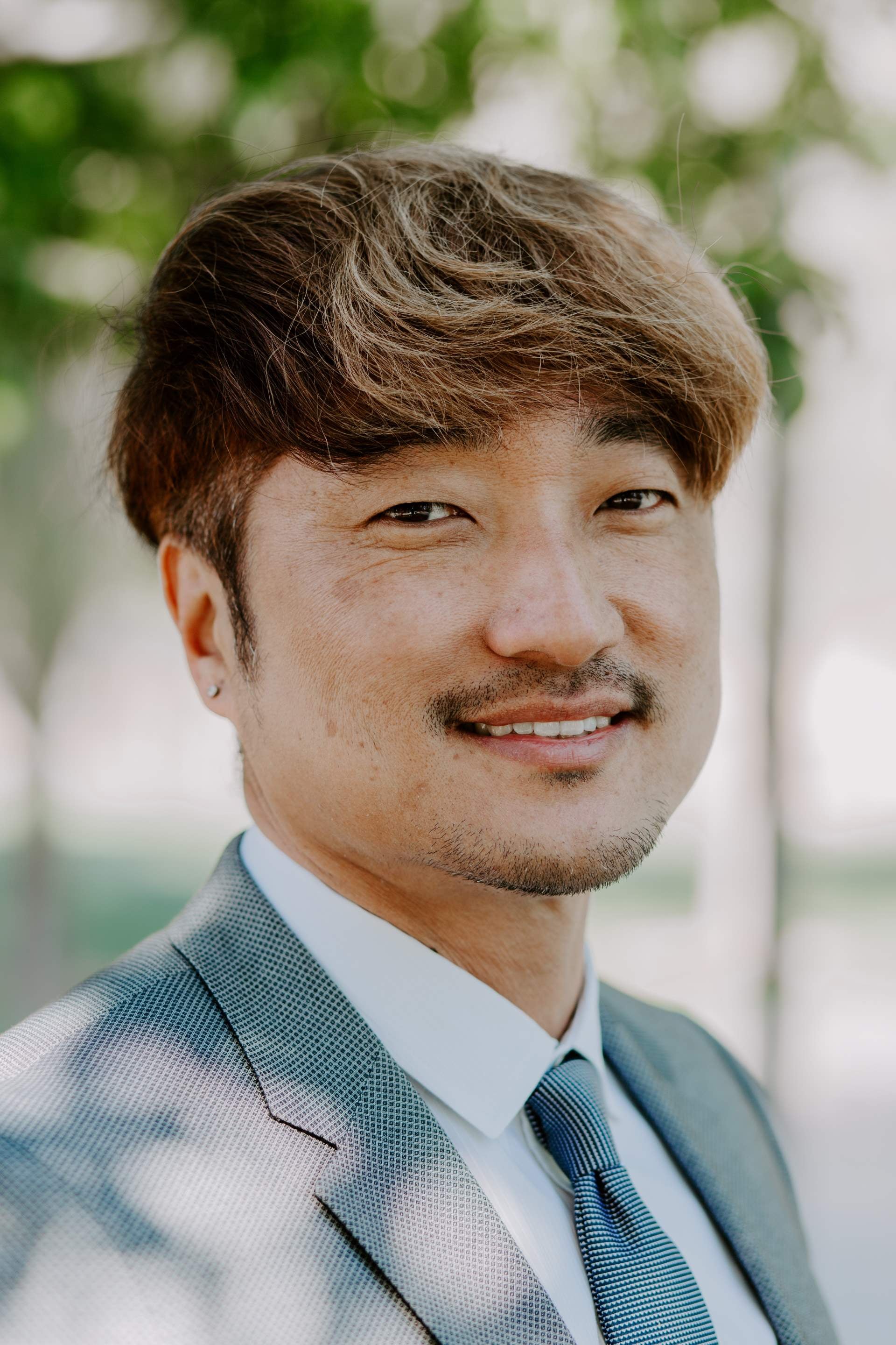Dr. Song
